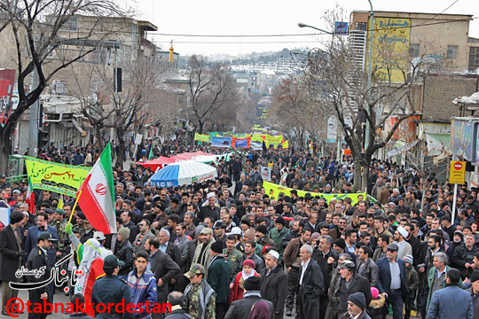 حضور چشم‌گیر مردم در راهپیمایی 22بهمن کردستان+تصاویر
