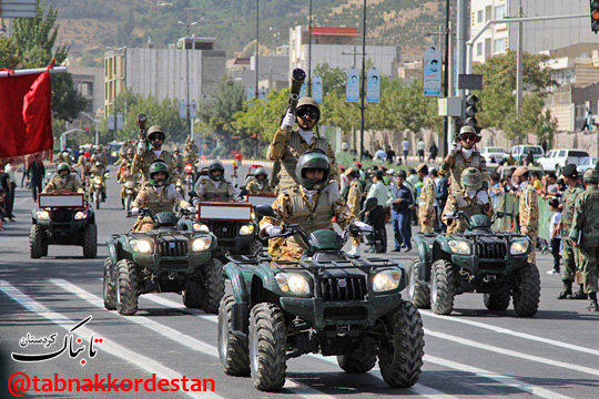 برگزاری‌ رژه ‌نیروهای‌ مسلح‌ در کردستان+تصاویر