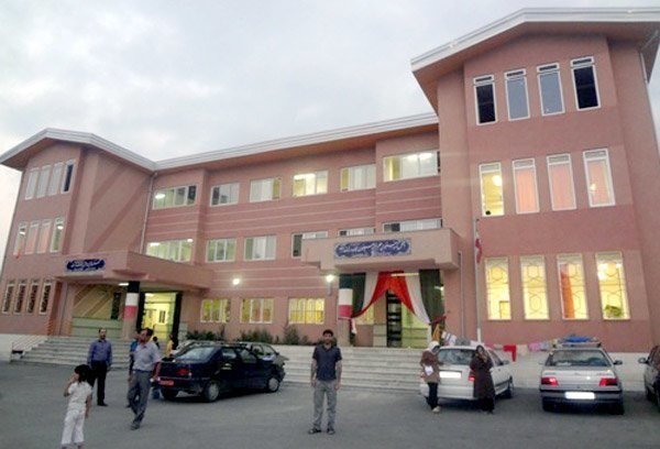 آماده سازی بیش از هزار کلاس درس برای اسکان نوروزی در آبادان آماده سازی بیش از هزار کلاس درس برای اسکان نوروزی در آبادان