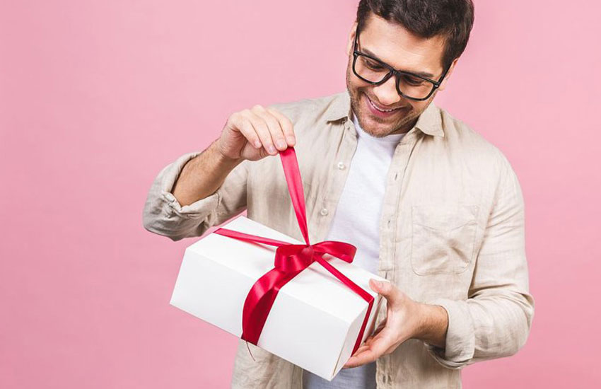 ویژگی های هدیه سازمانی خوب