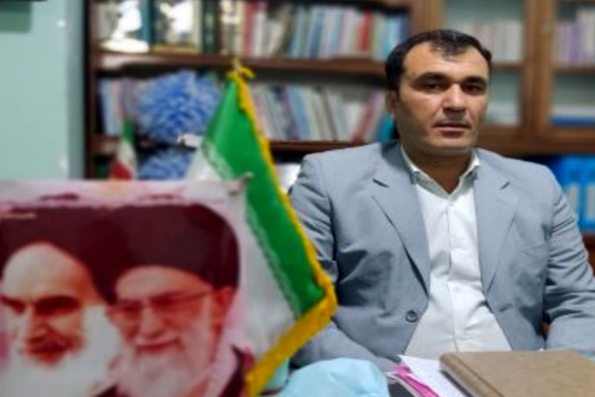 پیام تبریک فرماندار مارگون بمناسبت روز معلم پیام تبریک فرماندار مارگون بمناسبت روز معلم