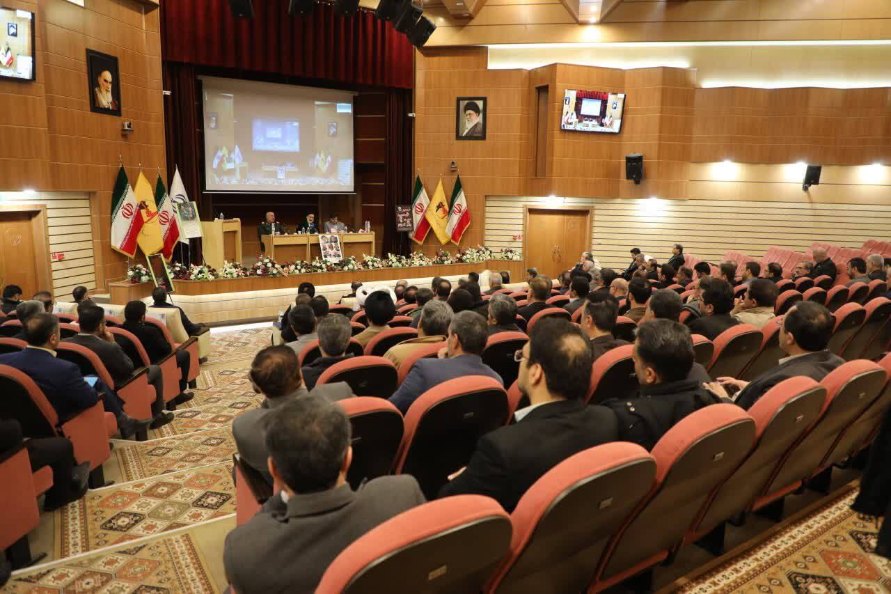 سهم چهارمحال و بختیاری از نیروی انسانی کشور ۱.۵ درصد است