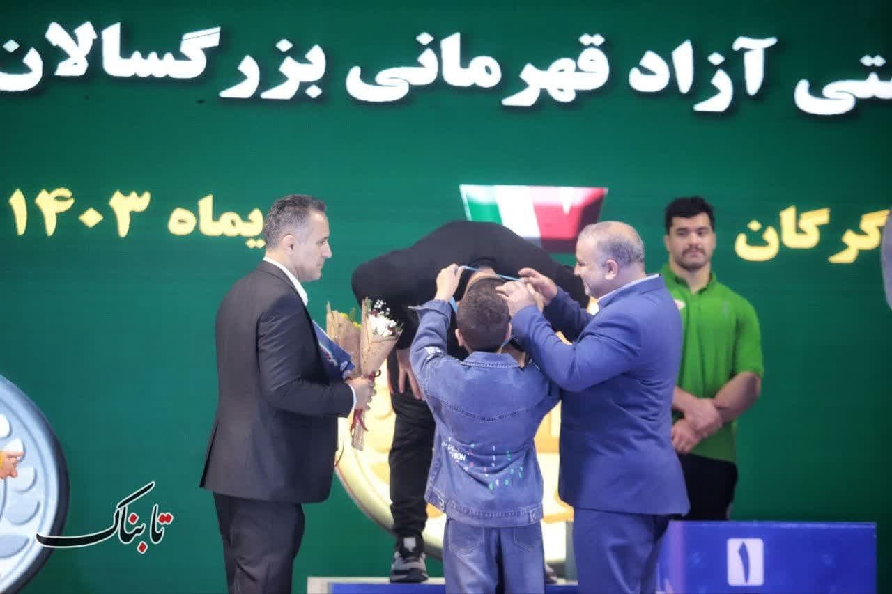 اختتامیه رقابت&zwnj;های کشتی آزاد قهرمانی کشور در گرگان+تصاویر