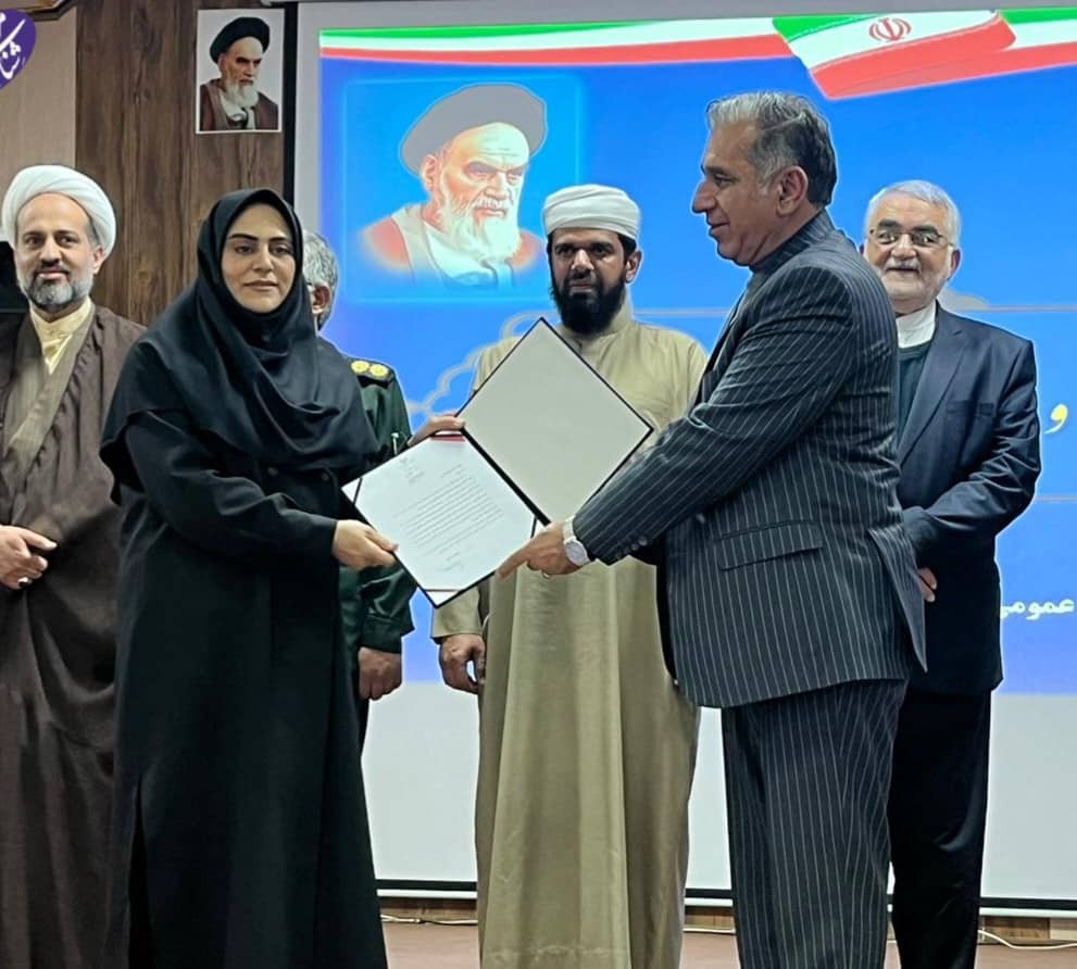 تاب&zwnj;آوری مردم در شرایط سخت اقتصادی موضوع مهم کشوری است/ انتصاب نخستین فرماندار اهل سنت در اوز