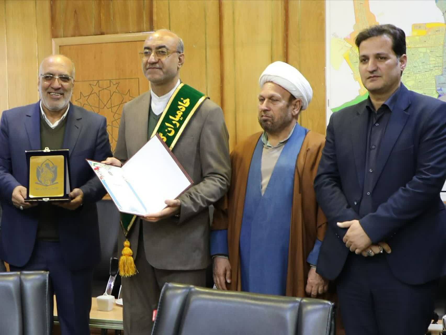 اگر شاخص و مبنا، رهبر و ولایت امر باشد مسیر، مسیری درستی است/ پیشنهاد تشکیل شورای عالی ایثارگران استان اگر شاخص و مبنا، رهبر و ولایت امر باشد مسیر، مسیری درستی است/ پیشنهاد تشکیل شورای عالی ایثارگران استان