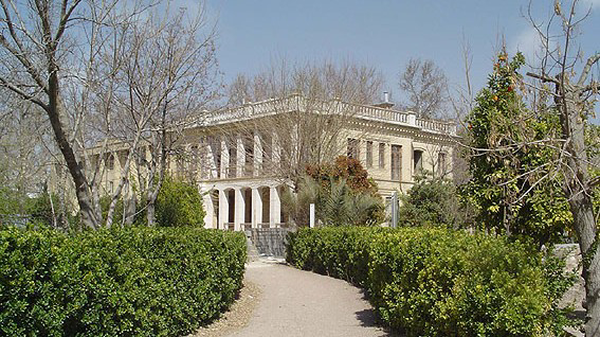 خانه خیر بزرگ شیراز قربانی سوداگری شد/فاجعه فرهنگی در فارس؛ چرا مالک «باغ مینو» به آثار ملی پشت کرد؟ خانه خیر بزرگ شیراز قربانی سوداگری شد/فاجعه فرهنگی در فارس؛ چرا مالک «باغ مینو» به آثار ملی پشت کرد؟