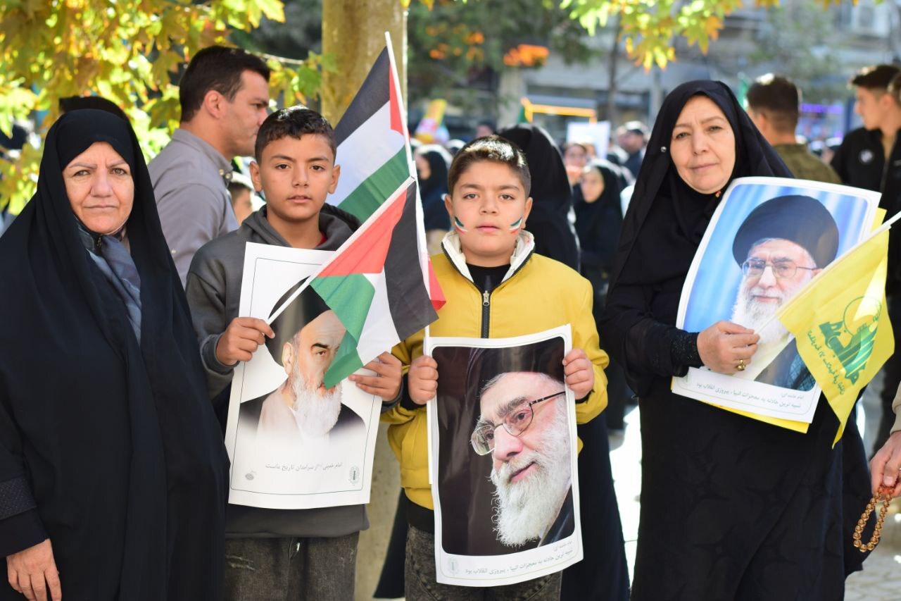 خروش پرشور کرمانشاهیان در راهپیمایی ۱۳ آبان + فیلم