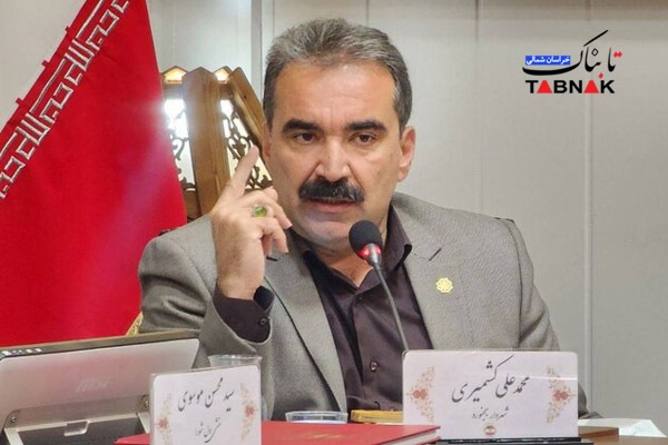 کارکنان شهرداری باید بر رعایت شفافیت و پاسخگویی تمرکز کنند/ هرگونه تخلف احتمالی، پیگیری میشود