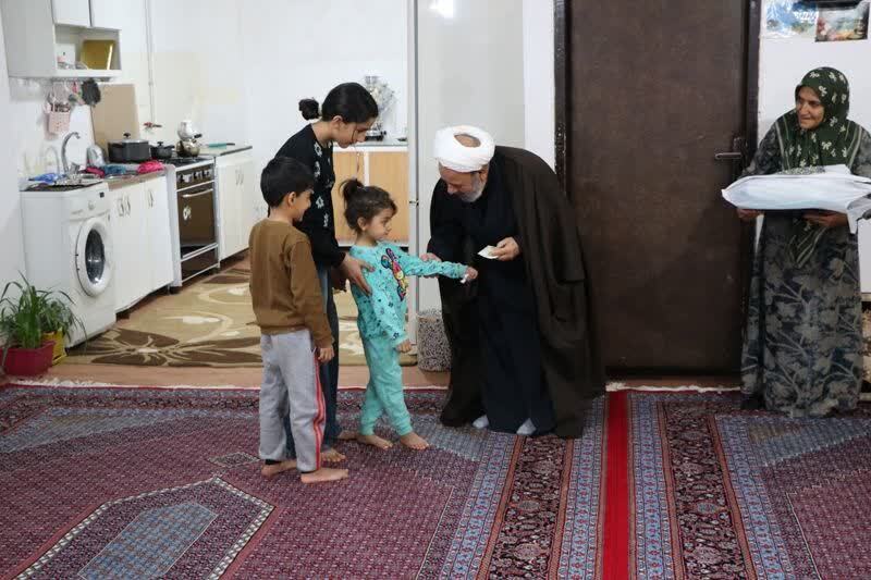 فرمانده مرزبانی کردستان با مادران شهدا دیدار کرد/ تجلیل از صبر و نقشآفرینی مادران در تربیت شهیدان + تصویر فرمانده مرزبانی کردستان با مادران شهدا دیدار کرد/ تجلیل از صبر و نقشآفرینی مادران در تربیت شهیدان + تصویر