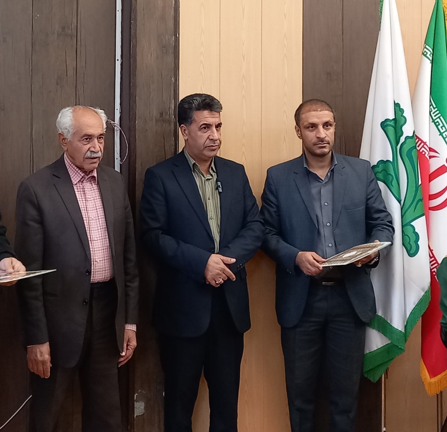 تجلیل از زحمات خاموش حافظان نفس شهر خرم‌آباد