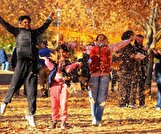 برگزاری سومین جشنواره پاییزی برگ‌ریزان هگمتانه، در همدان + عکس